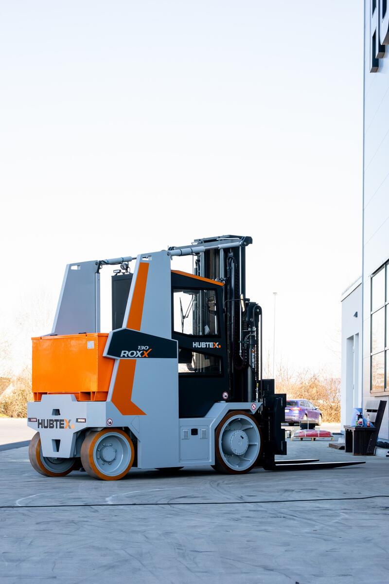 Empilhadores Elétricos Compactos Heavy Duty