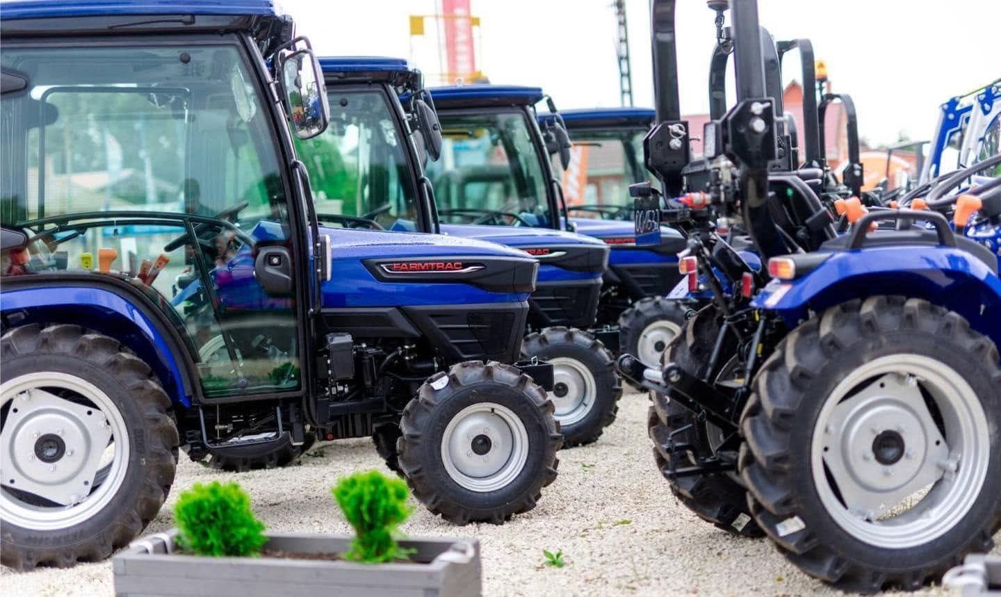 Banner da marca Farmtrac